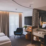 Naturhotel - Self-check-in Hotel *